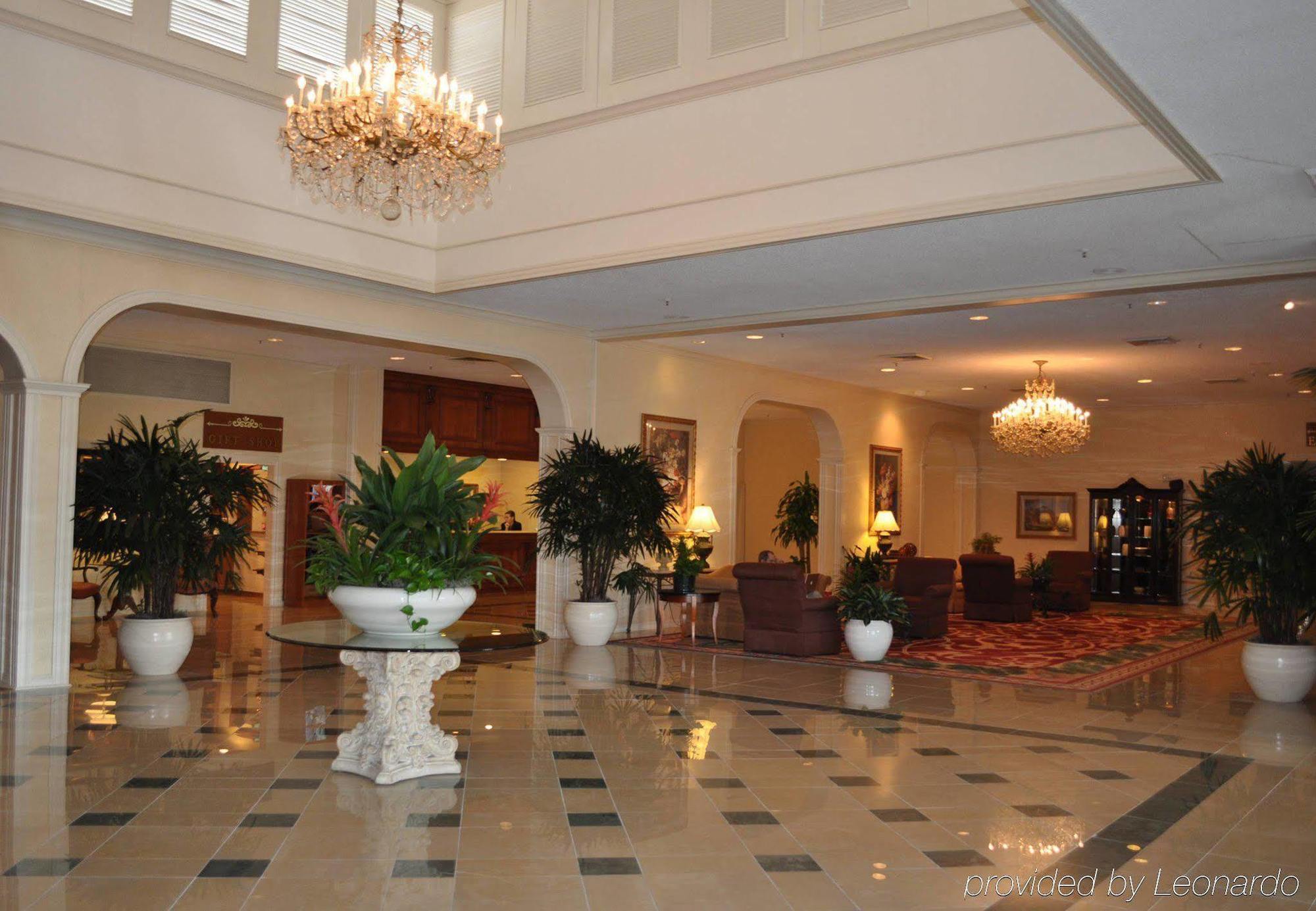 Отель Baton Rouge Marriott Интерьер фото