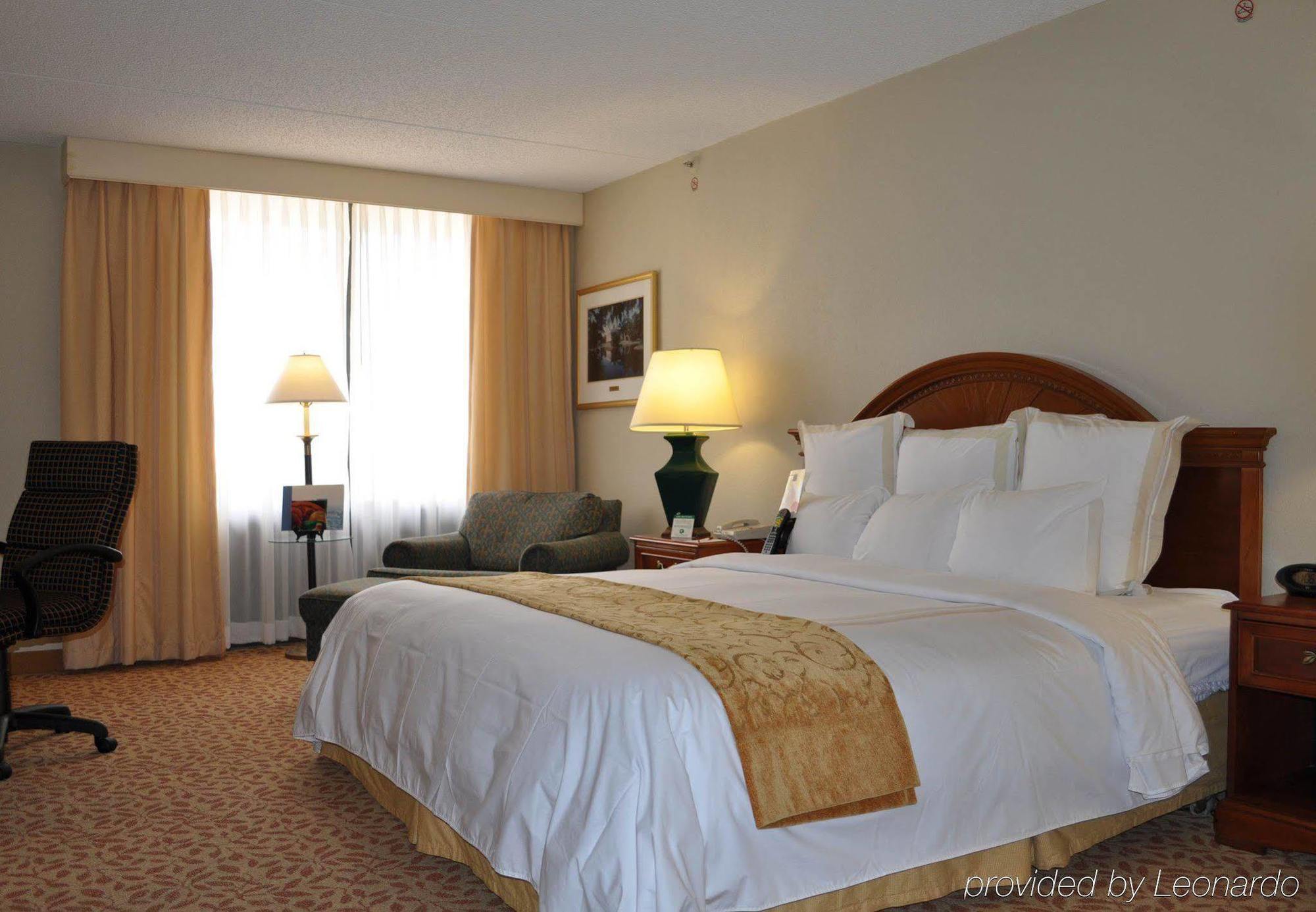 Отель Baton Rouge Marriott Номер фото